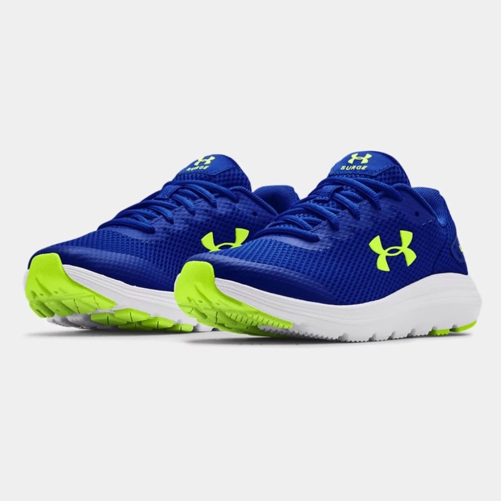 BRAND NEW youth boy girl under armour gs surge 2 shoes size 6Y